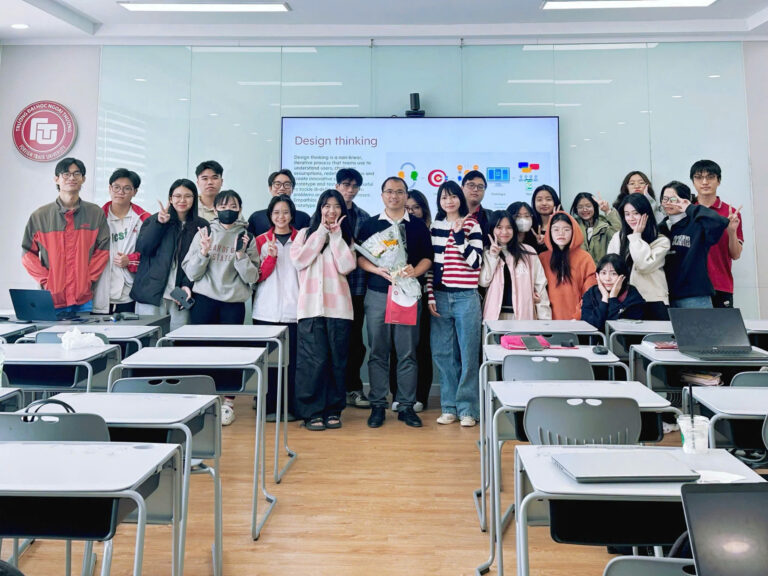 Digital Product Management in Hospitality and Services: An Inspiring Talk from Lotte Finance Expert